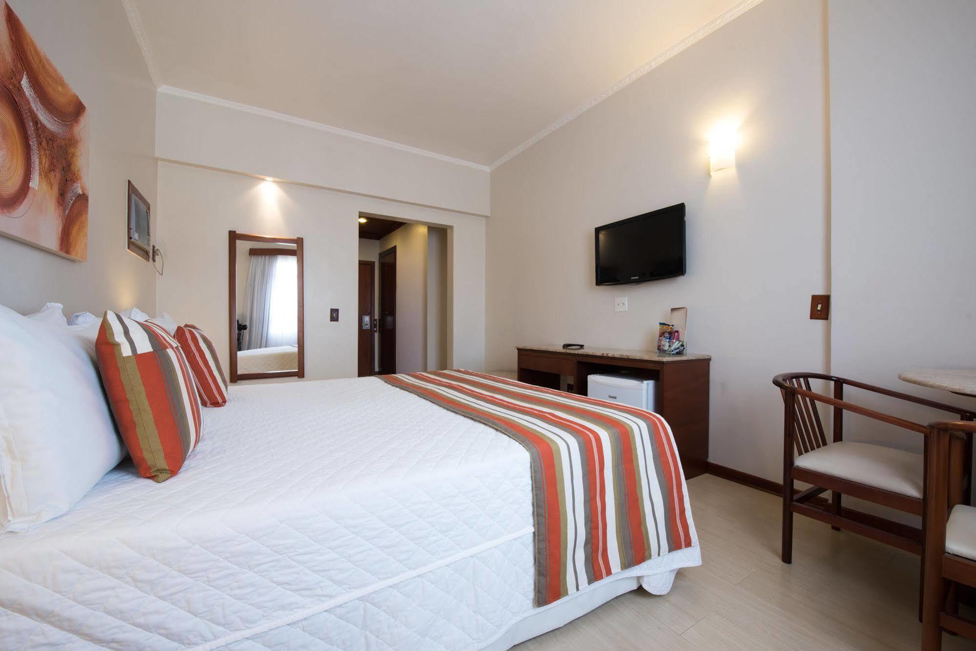Hotel Carlton Plaza Pocos de Caldas Ngoại thất bức ảnh